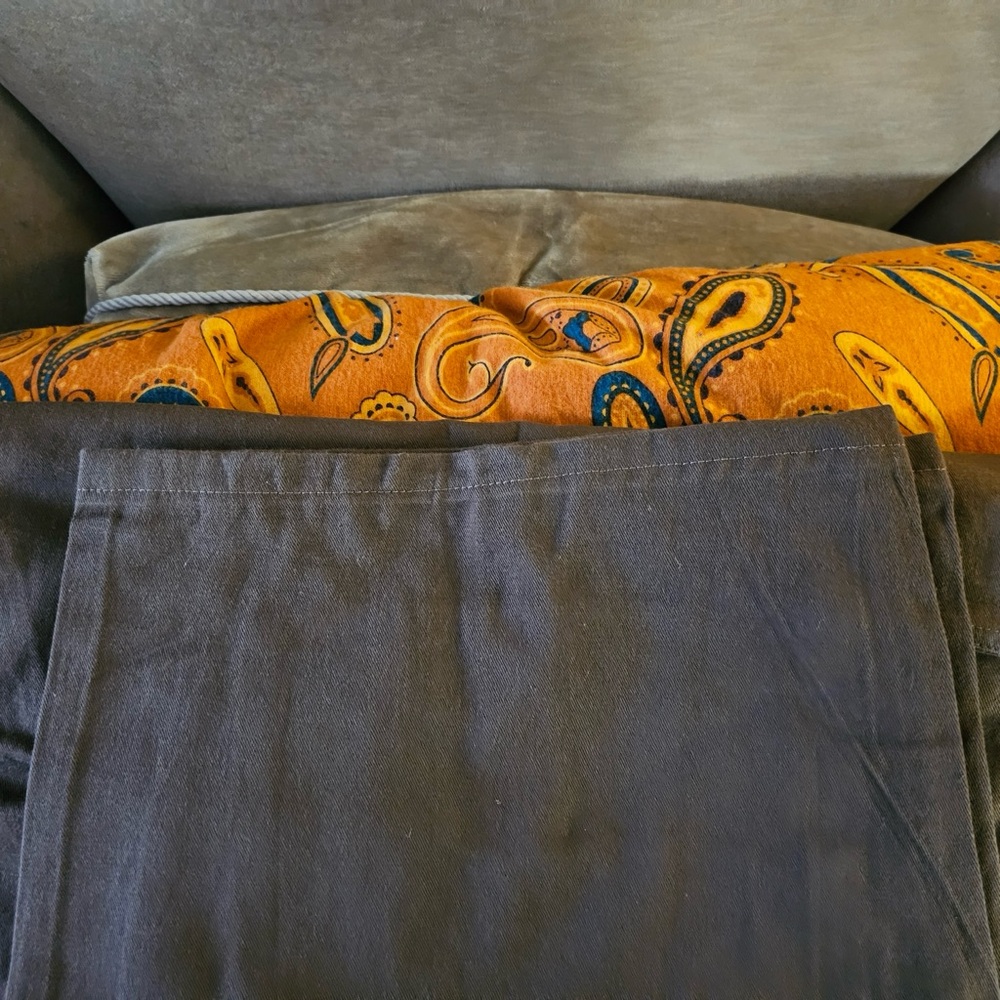 Men’s big & tall cargo pants, size 72 (pair #2) - Picture 5 of 7